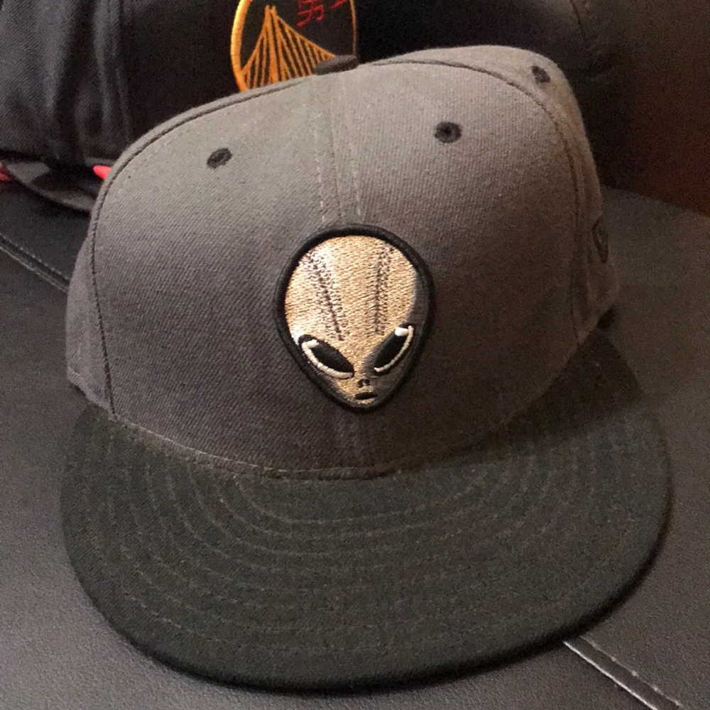 Las Vegas Area 51 Fitted Cap Sz 7 1/4
